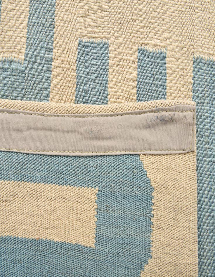 Detail image of  5' 11 x 7' 8  Hand Woven Kilim Modern Wool Rug