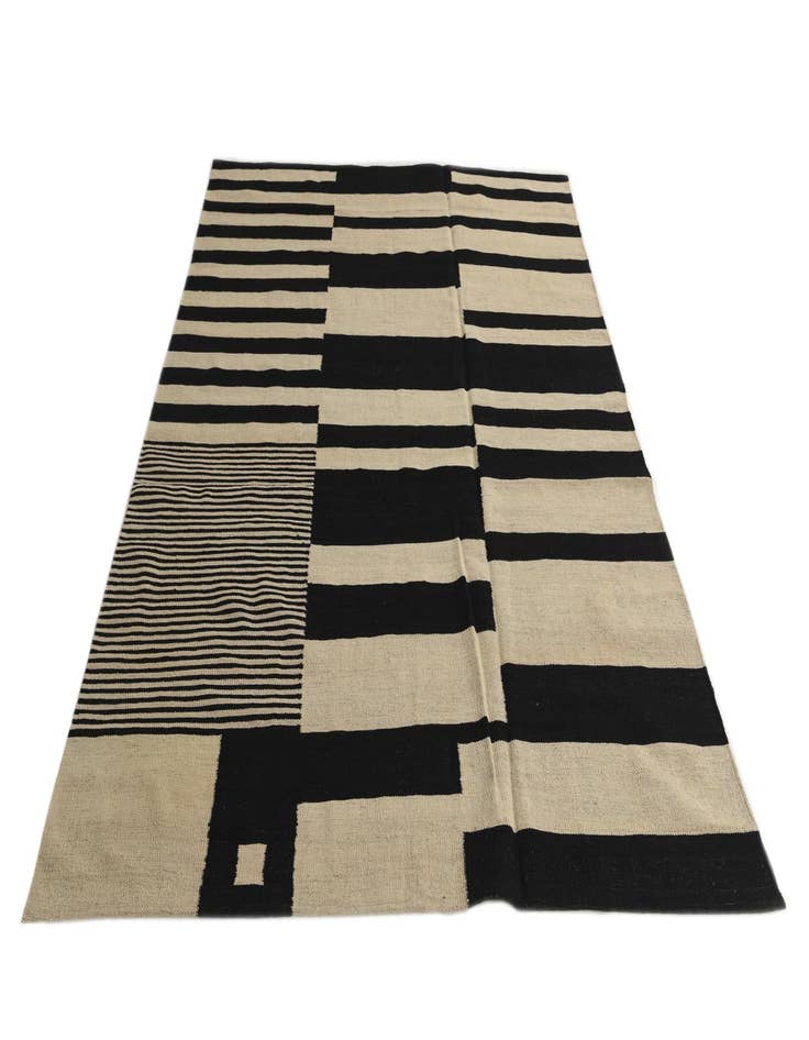 Detail image of  5' 8 x 7' 9  Hand Woven Kilim Modern Wool Rug