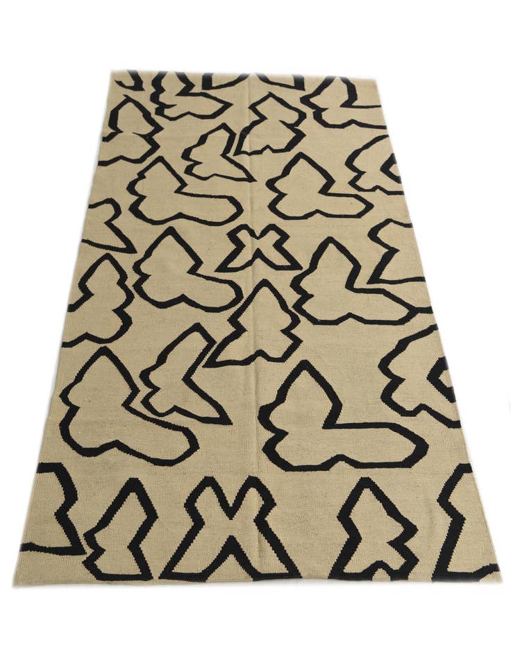 Detail image of  5' 1 x 6' 5  Hand Woven Kilim Modern Wool Rug