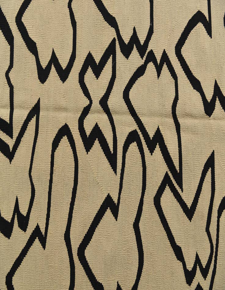Detail image of  5' 1 x 6' 5  Hand Woven Kilim Modern Wool Rug