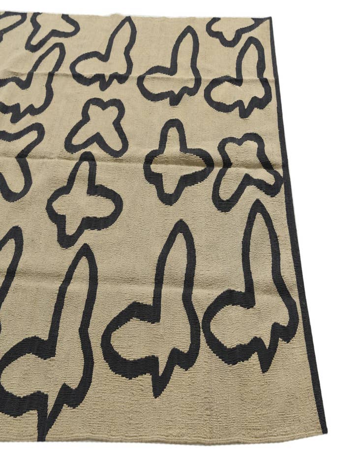 Detail image of  5' 2 x 6' 4  Hand Woven Kilim Modern Wool Rug