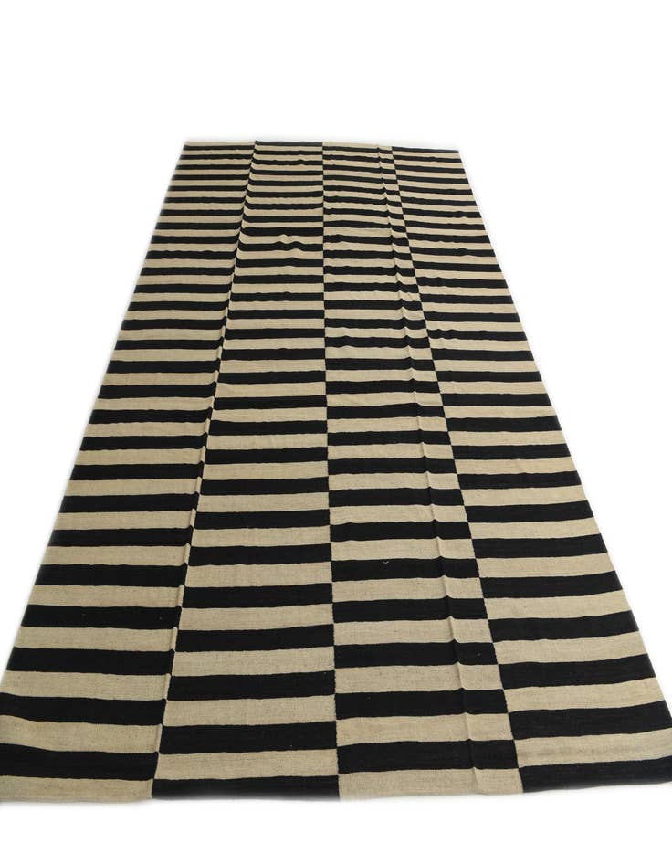 Detail image of  8' 5 x 11' 1  Hand Woven Kilim Modern Wool Rug