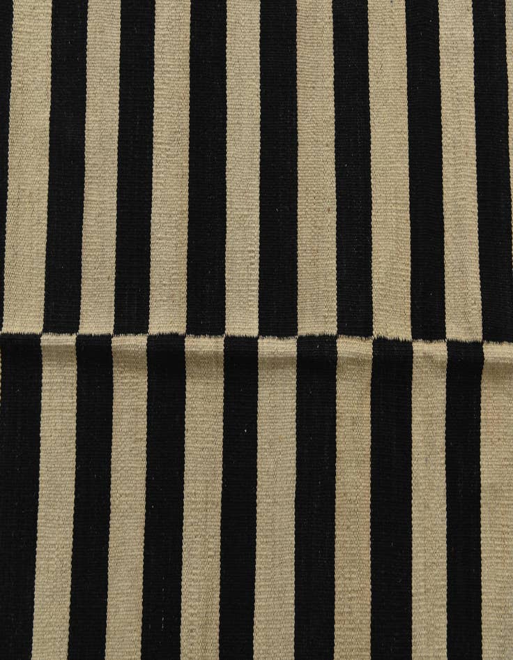 Detail image of  8' 5 x 11' 1  Hand Woven Kilim Modern Wool Rug