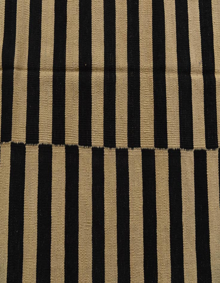 Detail image of  8' 8 x 9' 7  Hand Woven Kilim Modern Wool Rug