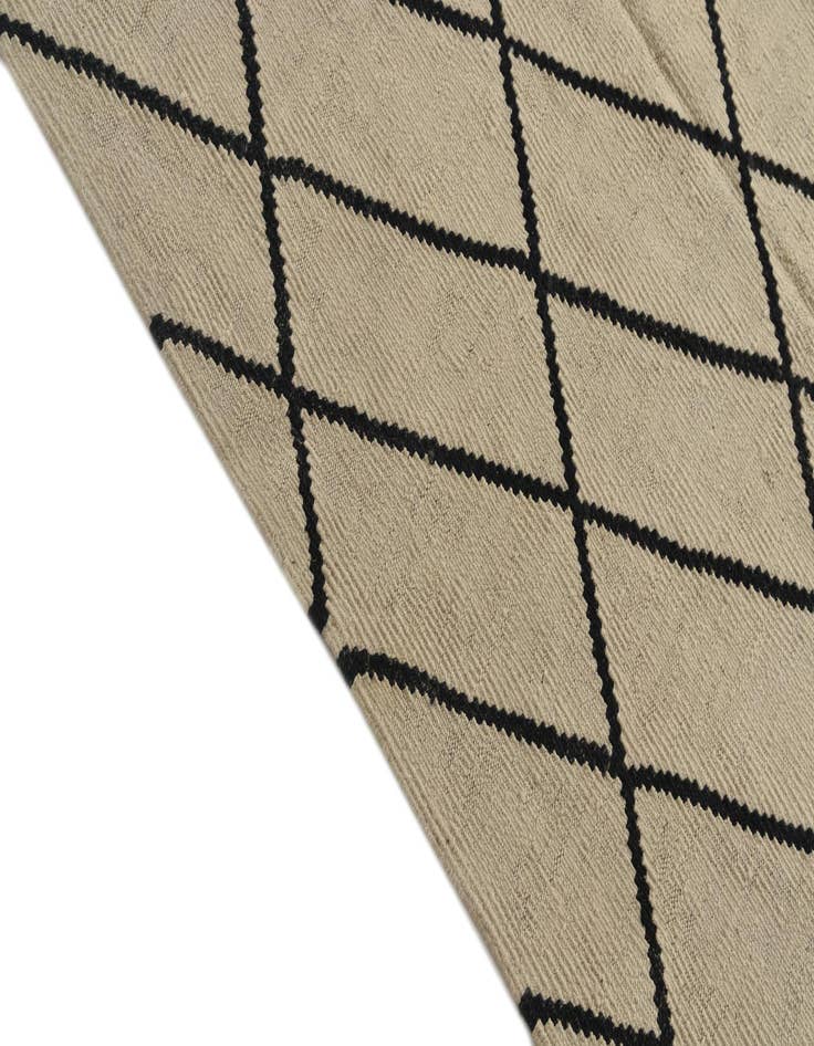 Detail image of  8' 3 x 9' 10  Hand Woven Kilim Modern Wool Rug