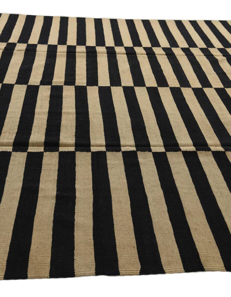 Detail image of  8' 9 x 11' 2  Hand Woven Kilim Modern Wool Rug