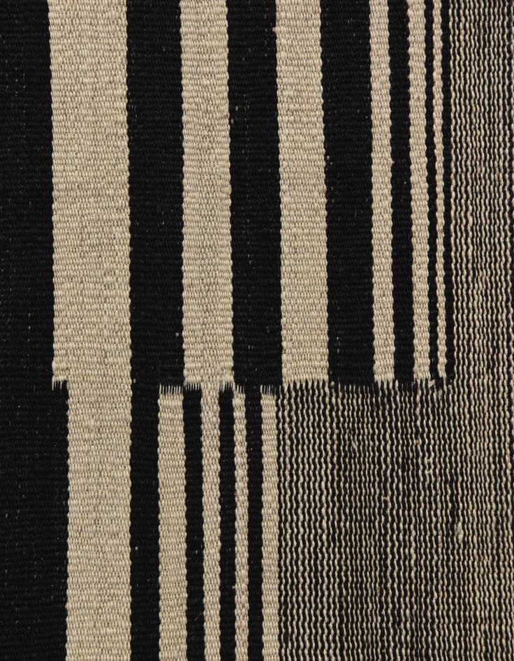 Detail image of  5' 8 x 7' 10  Hand Woven Kilim Modern Wool Rug