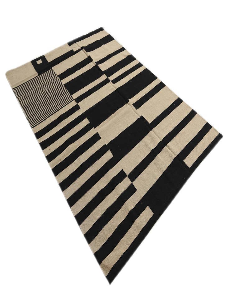 Detail image of  5' 8 x 7' 10  Hand Woven Kilim Modern Wool Rug