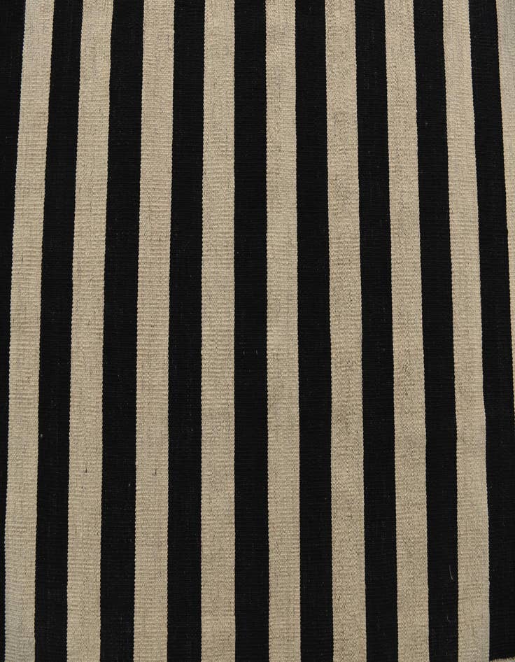 Detail image of  6' 10 x 9' 7  Hand Woven Kilim Modern Wool Rug