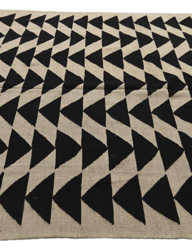 Detail image of  6' 9 x 9' 6  Hand Woven Kilim Modern Wool Rug