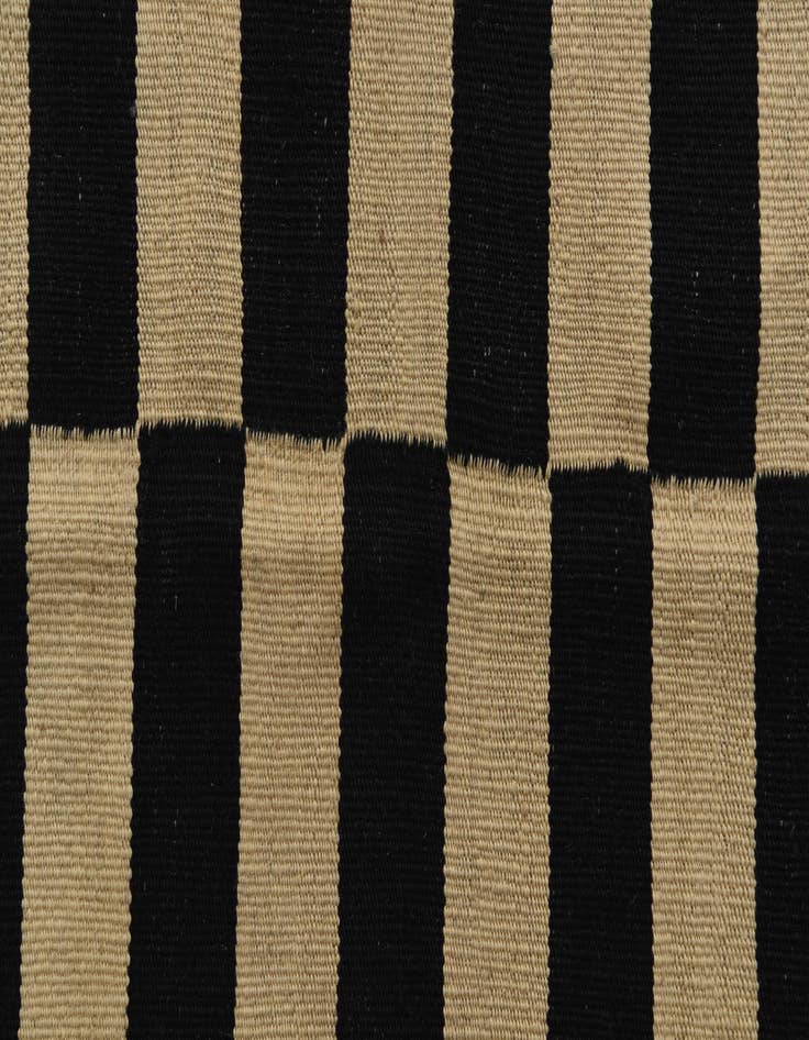 Detail image of  5' 3 x 7' 9  Hand Woven Kilim Modern Wool Rug