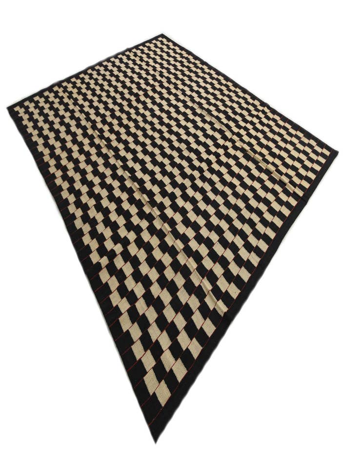 Detail image of  8' 1 x 9' 8  Hand Woven Kilim Modern Wool Rug