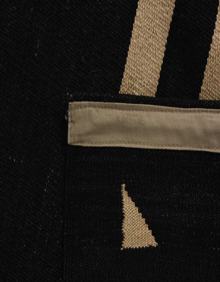 Detail image of  10' 1 x 12' 10  Hand Woven Kilim Modern Wool Rug