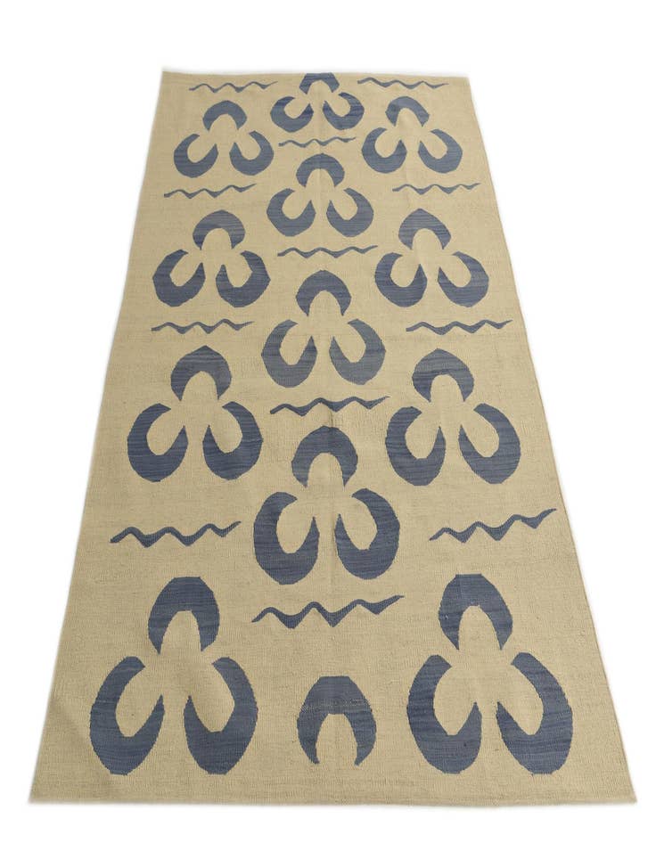 Detail image of  4' 9 x 6' 7  Hand Woven Kilim Modern Wool Rug