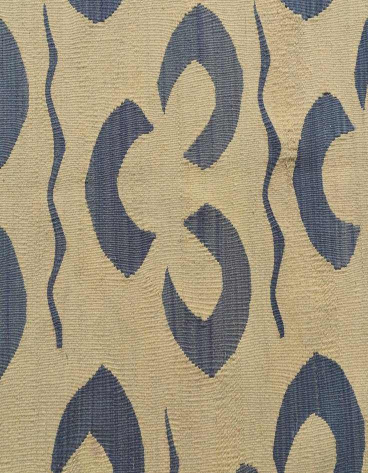 Detail image of  4' 9 x 6' 7  Hand Woven Kilim Modern Wool Rug