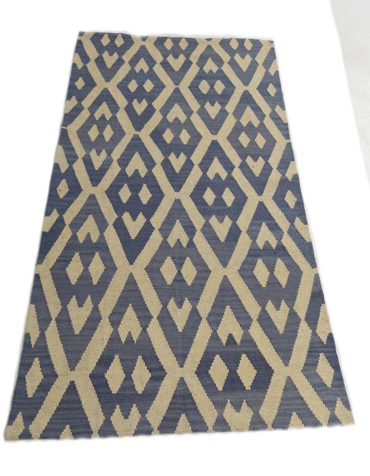 Detail image of  4' 2 x 5' 6  Hand Woven Kilim Modern Wool Rug