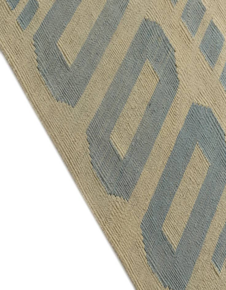 Detail image of  4' 10 x 6' 10  Hand Woven Kilim Modern Wool Rug
