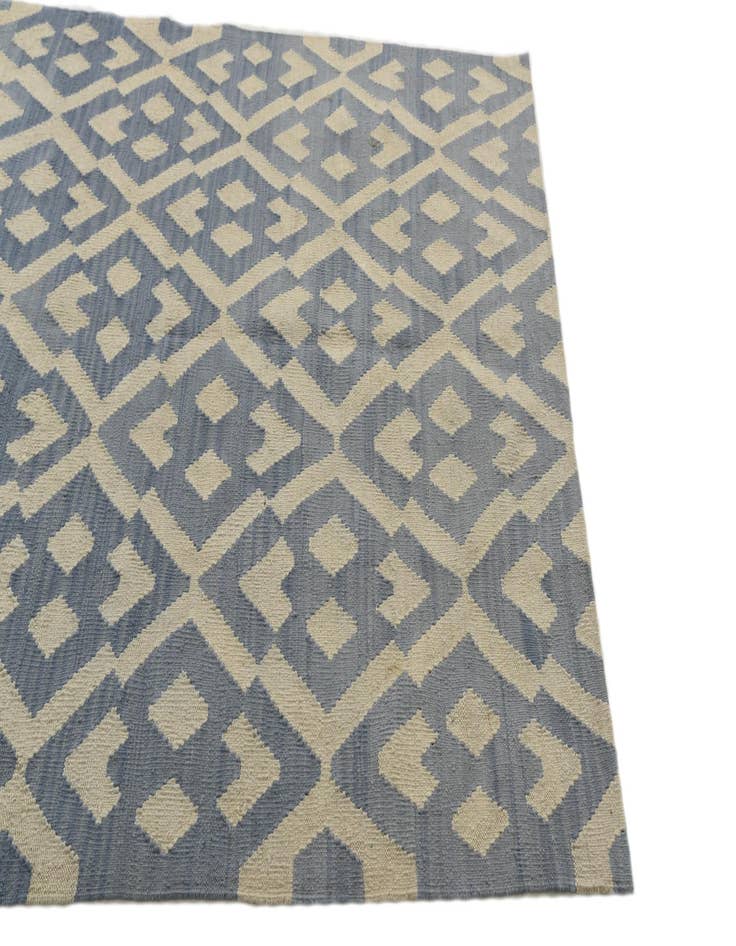 Detail image of  4' 6 x 5' 6  Hand Woven Kilim Modern Wool Rug