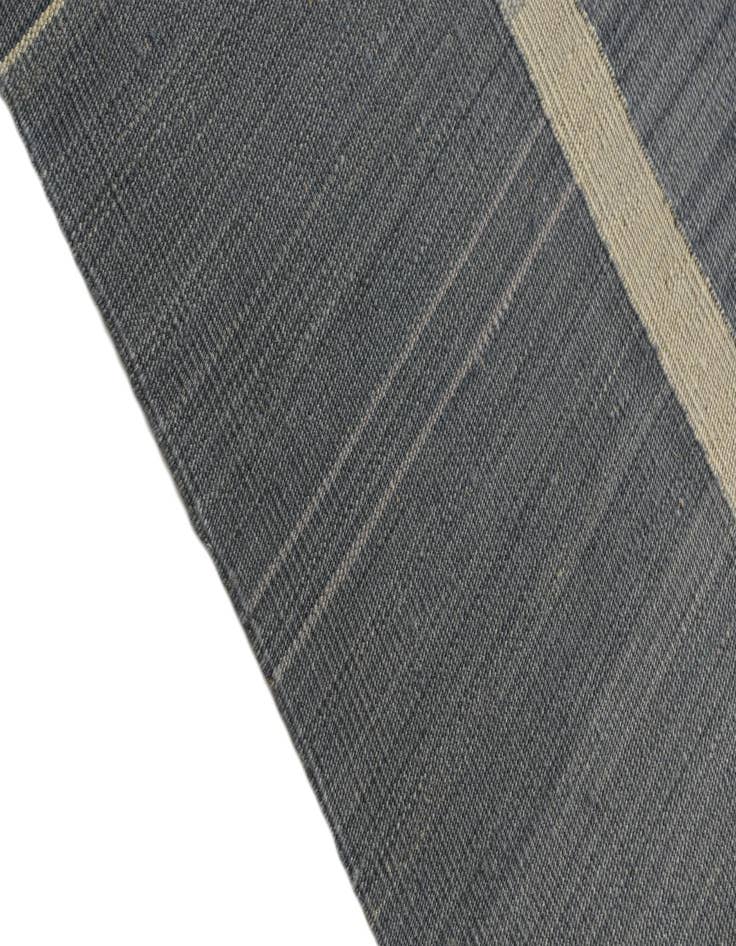 Detail image of  4' 1 x 5' 10  Hand Woven Kilim Modern Wool Rug