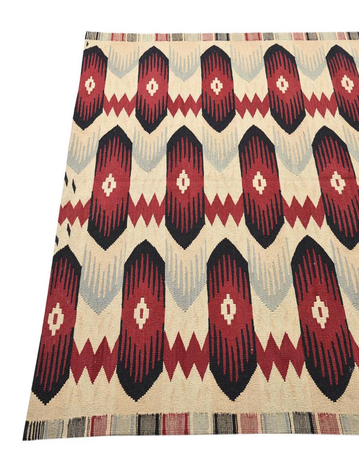 Detail image of  5' 1 x 6' 5  Hand Woven Kilim Modern Wool Rug