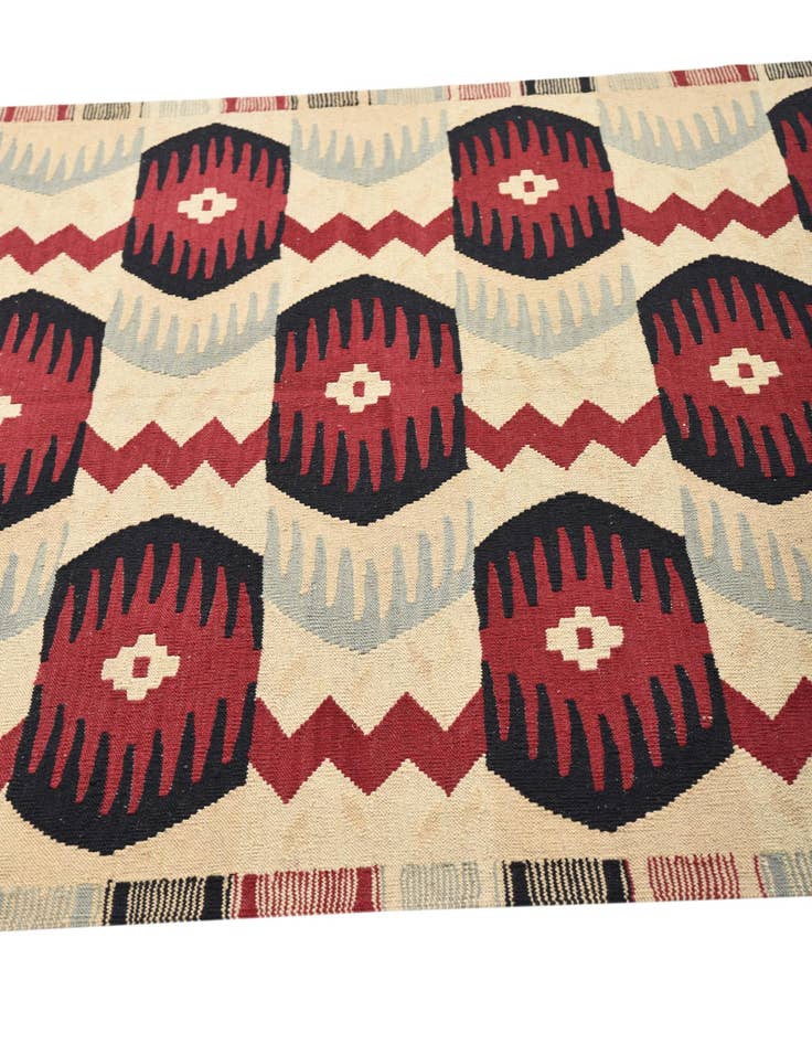 Detail image of  5' 1 x 6' 5  Hand Woven Kilim Modern Wool Rug