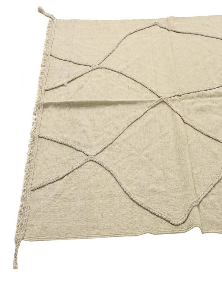 Detail image of  4' 2 x 6'  Hand Woven Kilim Modern Wool Rug