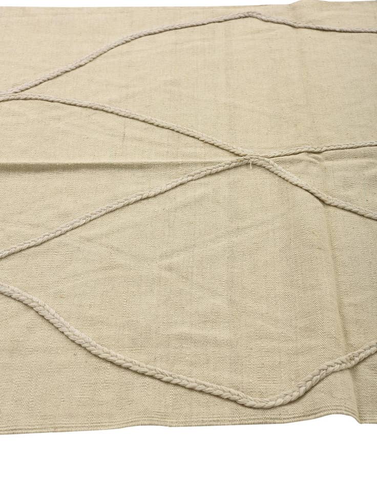 Detail image of  4' 2 x 6'  Hand Woven Kilim Modern Wool Rug