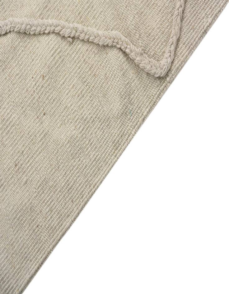 Detail image of  3' 5 x 4' 11  Hand Woven Kilim Modern Wool Rug