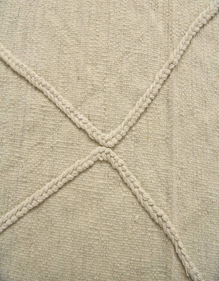 Detail image of  5' 1 x 6' 4  Hand Woven Kilim Modern Wool Rug