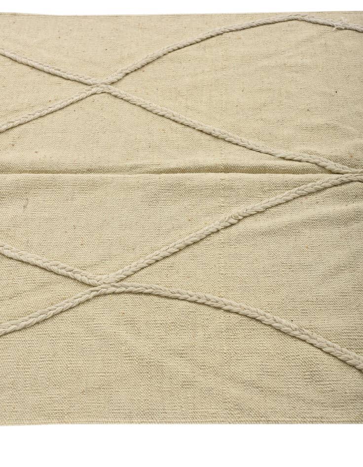 Detail image of  3' 3 x 4' 10  Hand Woven Kilim Modern Wool Rug