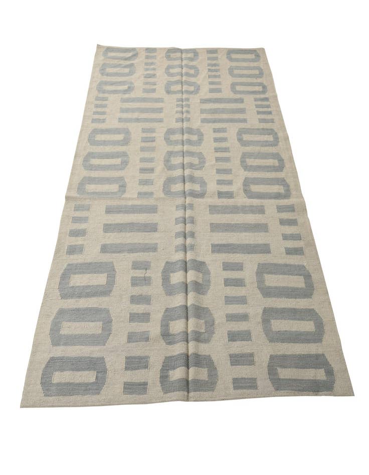 Detail image of  5' x 6' 6  Hand Woven Kilim Modern Wool Rug