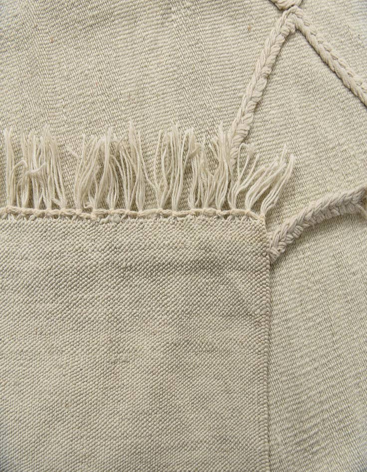 Detail image of  5' 7 x 7' 9  Hand Woven Kilim Modern Wool Rug