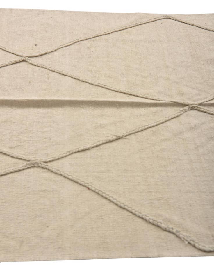 Detail image of  4' 1 x 6' 1  Hand Woven Kilim Modern Wool Rug