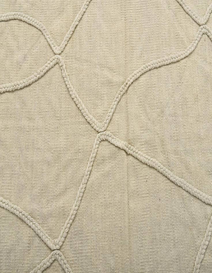 Detail image of  3' 4 x 4' 7  Hand Woven Kilim Modern Wool Rug