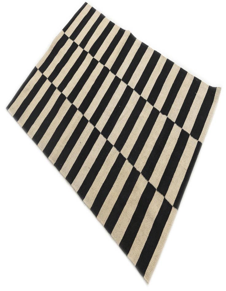 Detail image of  3' 3 x 4' 9  Hand Woven Kilim Modern Wool Rug