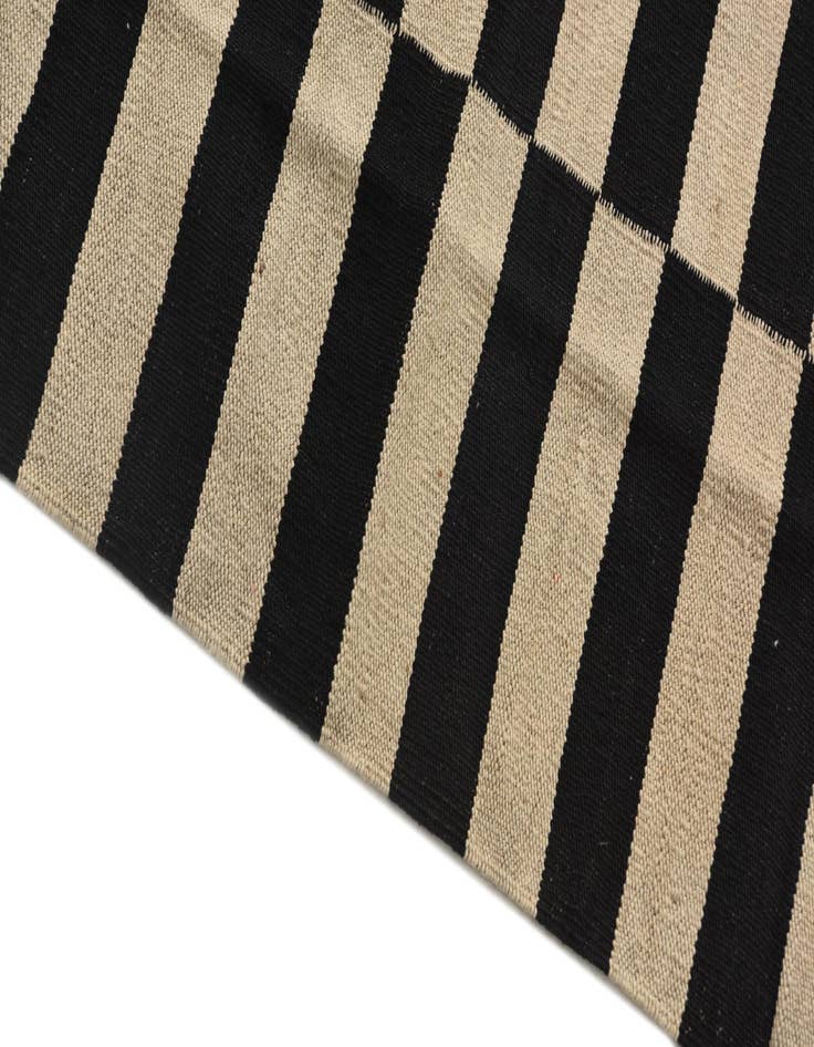 Detail image of  3' 4 x 4' 9  Hand Woven Kilim Modern Wool Rug