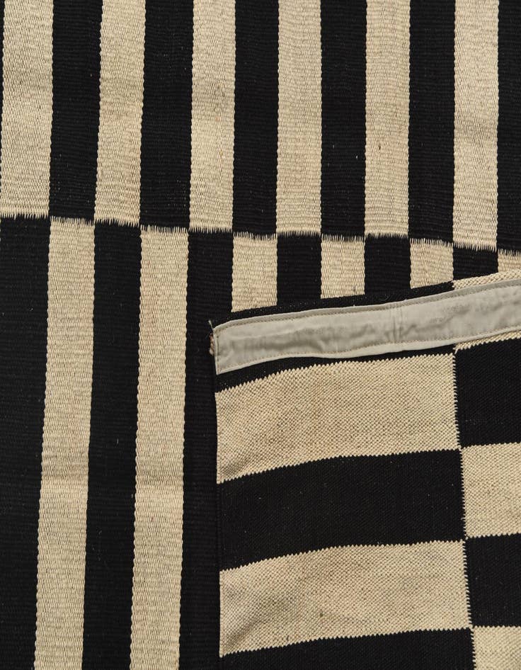 Detail image of  3' 4 x 4' 9  Hand Woven Kilim Modern Wool Rug