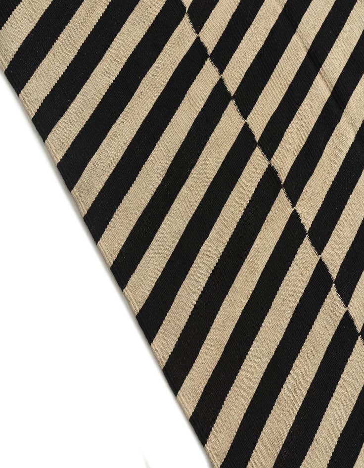 Detail image of  3' 6 x 4' 8  Hand Woven Kilim Modern Wool Rug