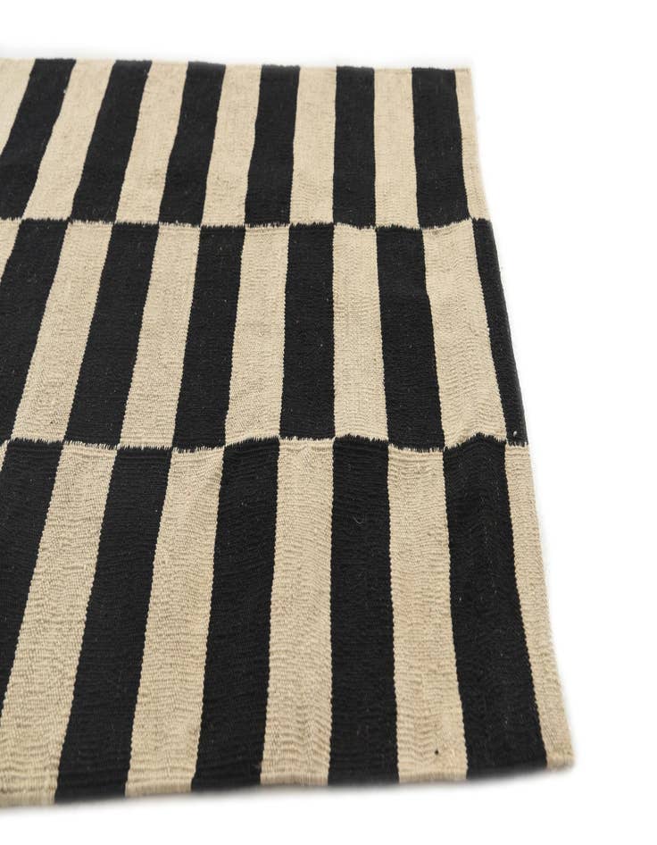 Detail image of  2' 9 x 3' 10  Hand Woven Kilim Modern Wool Rug