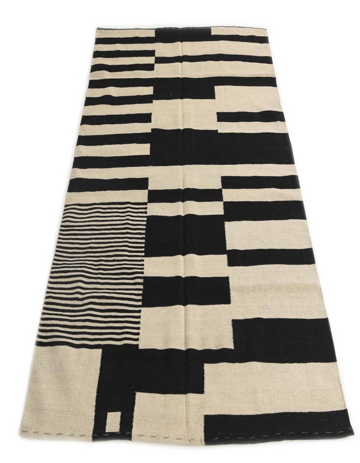 Detail image of  5' x 6' 8  Hand Woven Kilim Modern Wool Rug