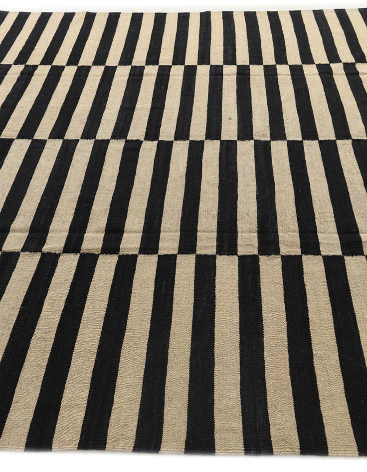 Detail image of  8' 9 x 9' 8  Hand Woven Kilim Modern Wool Rug