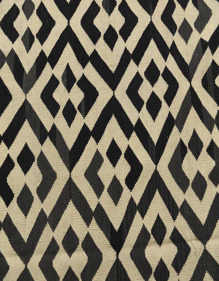 Detail image of  8' 6 x 11' 4  Hand Woven Kilim Modern Wool Rug