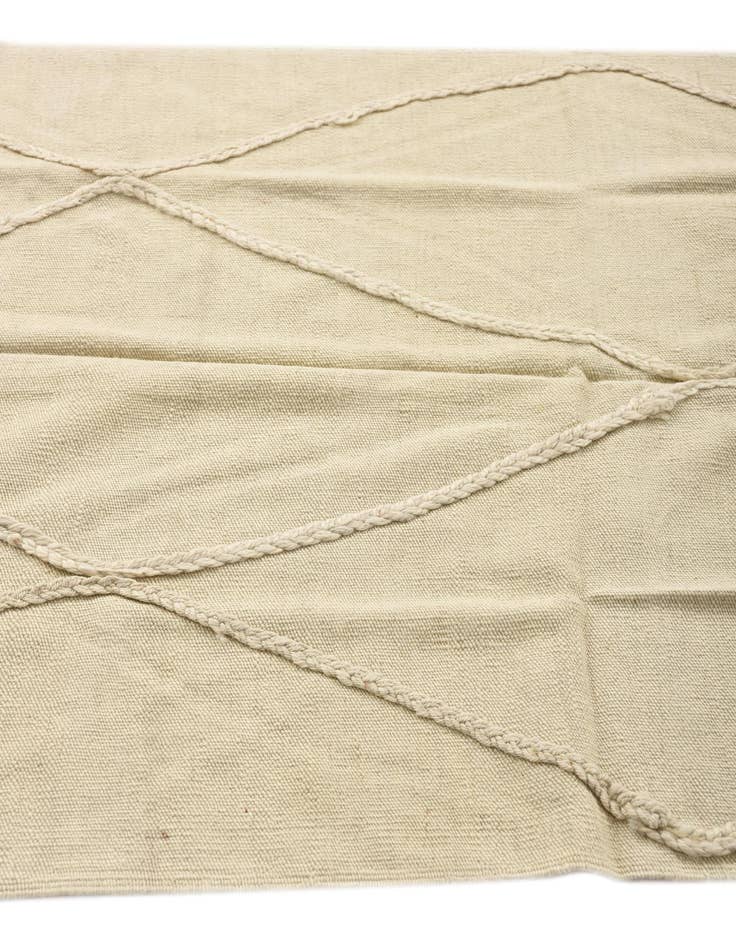 Detail image of  3' 3 x 4' 9  Hand Woven Kilim Modern Wool Rug