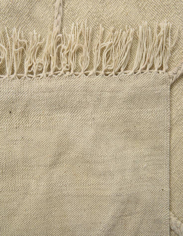 Detail image of  4' 7 x 6' 4  Hand Woven Kilim Modern Wool Rug