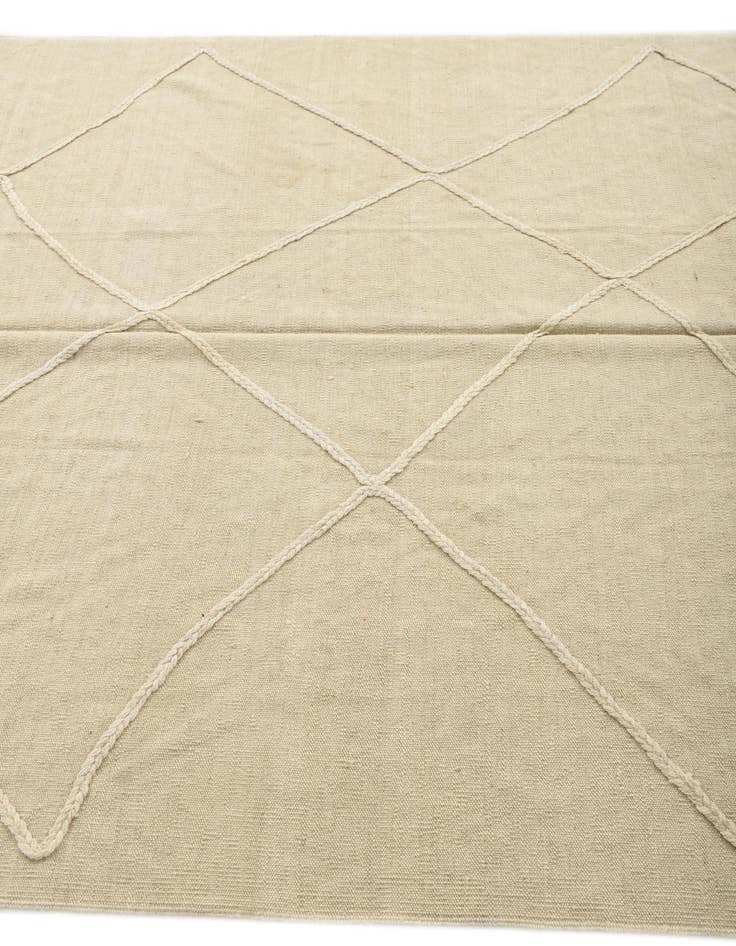 Detail image of  5' 9 x 7' 10  Hand Woven Kilim Modern Wool Rug