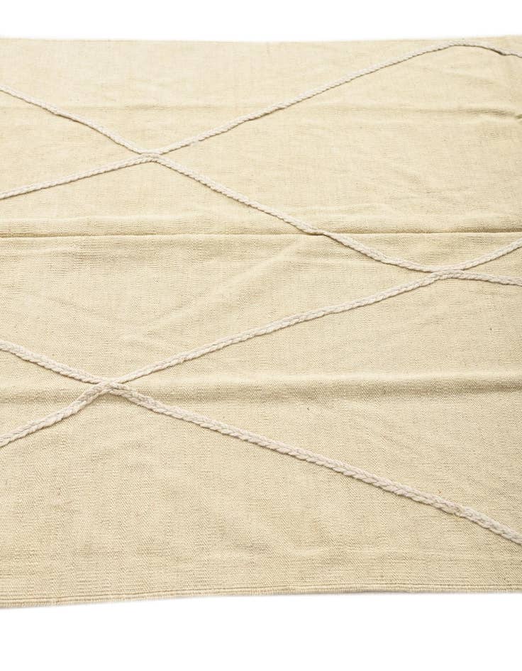 Detail image of  4' 8 x 7' 3  Hand Woven Kilim Modern Wool Rug