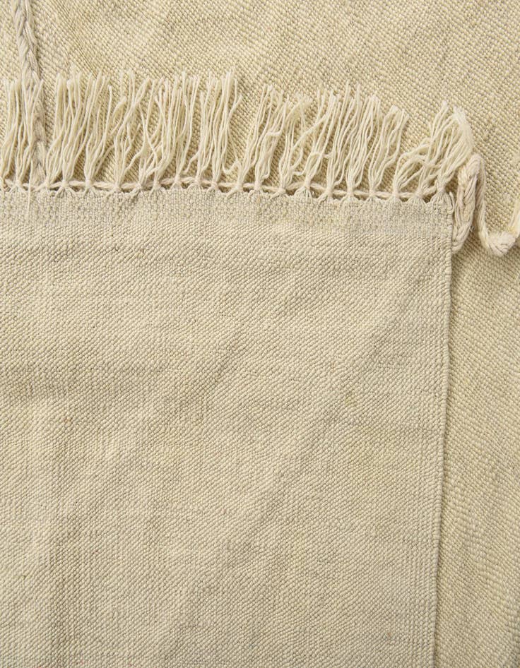 Detail image of  5' 6 x 8'  Hand Woven Kilim Modern Wool Rug