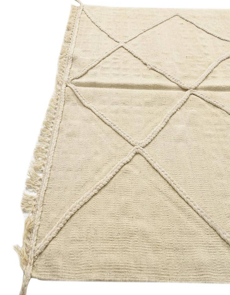 Detail image of  3' 5 x 4' 10  Hand Woven Kilim Modern Wool Rug