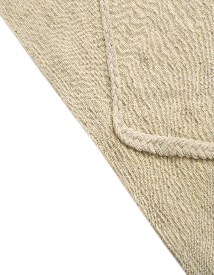 Detail image of  3' 5 x 4' 10  Hand Woven Kilim Modern Wool Rug