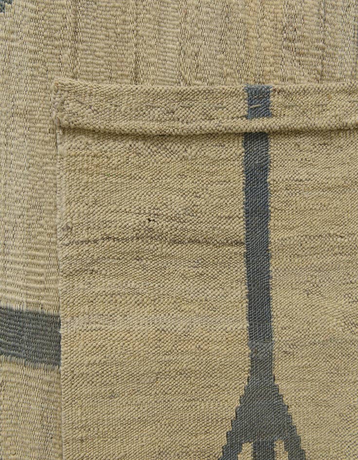 Detail image of  6' 9 x 9' 5  Hand Woven Kilim Modern Wool Rug